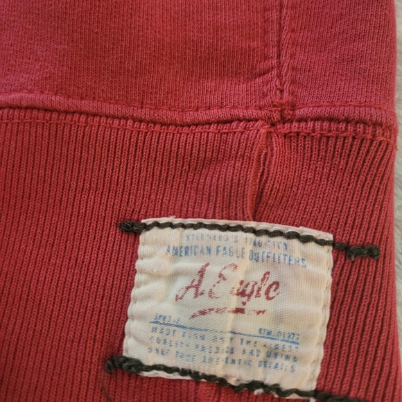 Vintage Y2K American Eagle Outfitters Red Hoodie - Picture 6 of 7
